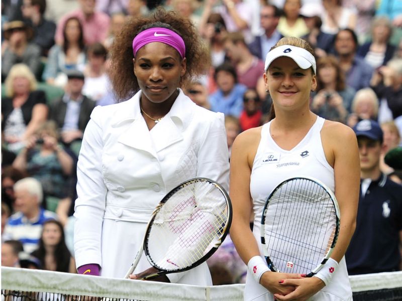 Finalists Serena Williams and Agnieszka Radwanska pose ahead of the match