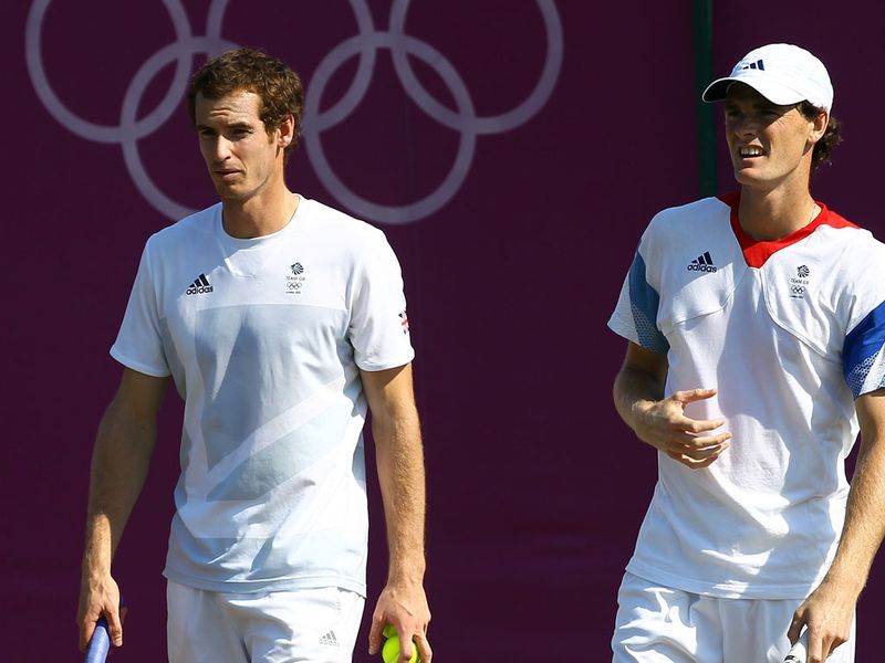 Andy and Jamie Murray crashed out in the first round of the tennis doubles