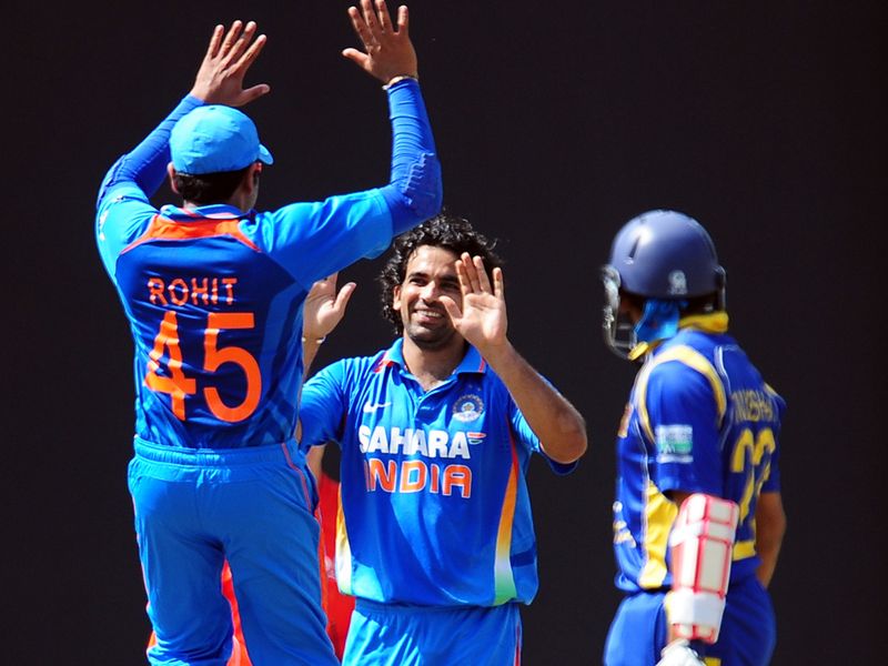 Zaheer Khan struck early to get rid of Tillakaratne Dilshan...