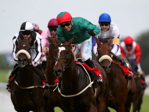 Silvestre de Sousa also finds something to celebrate as Fulbright collects.&nbsp;
