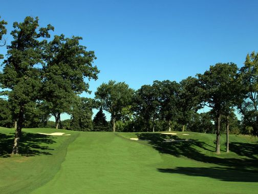 16th hole: 482 yards, par 4&nbsp;