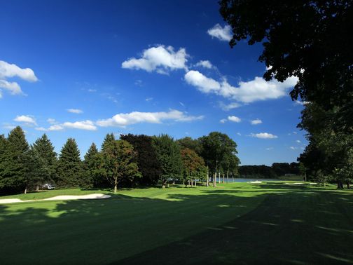 1st hole: 433 yards, par 4&nbsp;