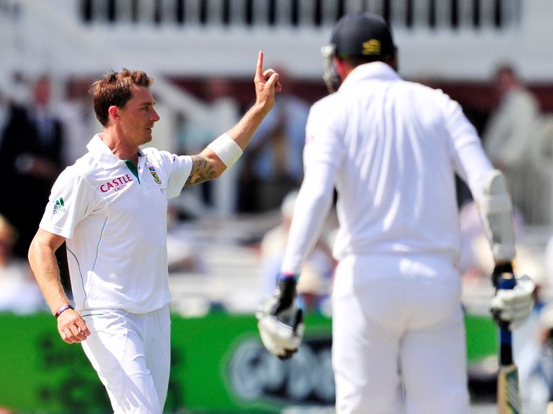 Dale Steyn got rid of Stuart Broad, caught by Hashim Amla at short square leg.
