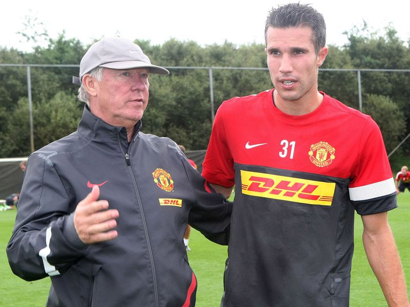 Sir Alex Ferguson briefed his new signing.