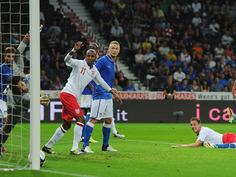 Phil Jagielka scores England's equaliser against Italy at Stade de Suisse with a sublime header.