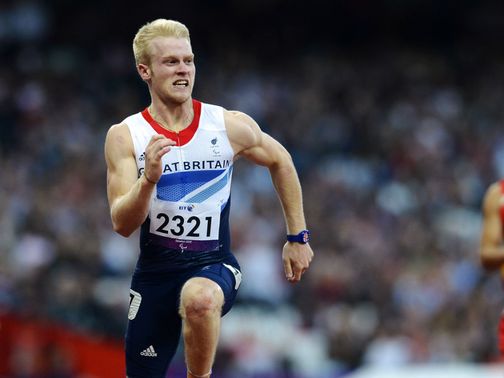 Jonnie Peacock: Emphatic heat win
