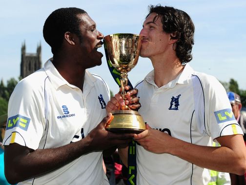 All 'seamed' good for Warwickshire in 2012&nbsp;