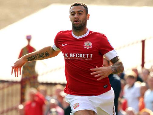 Craig Davies: Barnsley striker in talks over move to Bolton