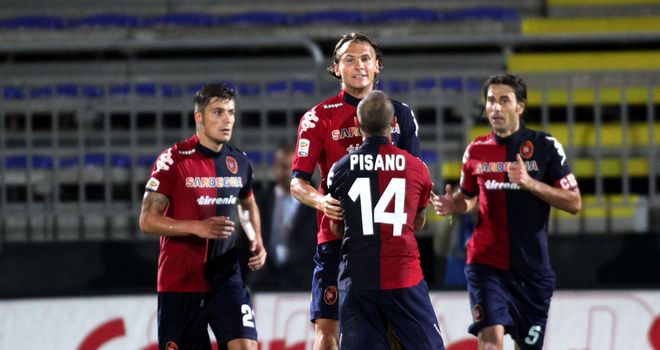 Cagliari celebrate Albin Ekdal's goal
