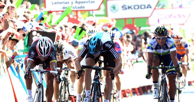 Ben Swift (centre): Edged out by Daniele Bennati (left) in photo finish