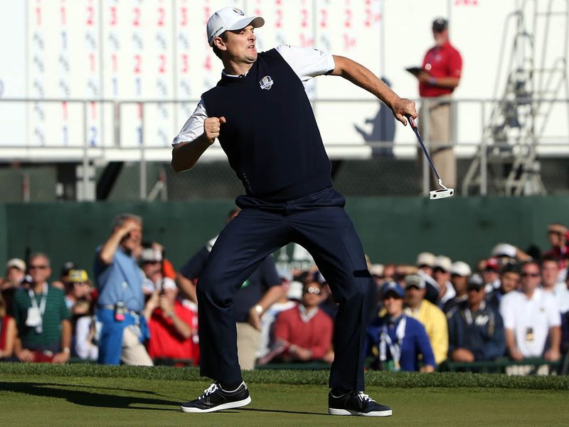Two birdies on the final two holes rewards Rose with a 1up victory over Mickelson.