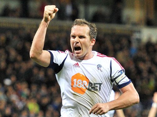 Davies: Would advise players not to go on Twitter