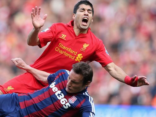 Luis Suarez: Under fire from David Moyes