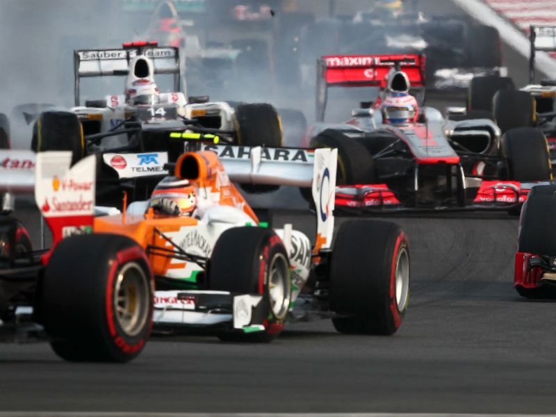 Kobayashi takes out Button at turn three