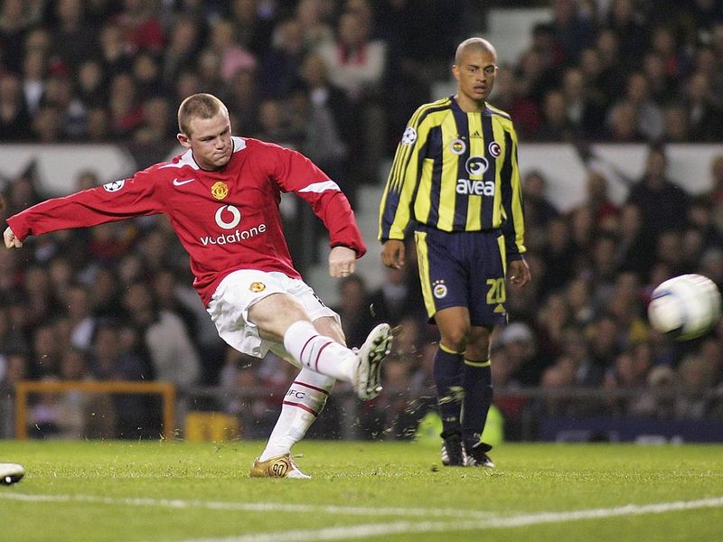 On his United debut, he scores a stunning hat-trick against Fenerbahce in a 6-2 Champions League victory.
