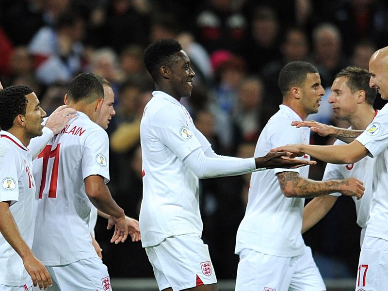 Welbeck on target for his second