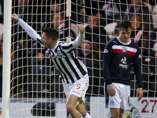 Steven Thompson celebrates scoring for St Mirren