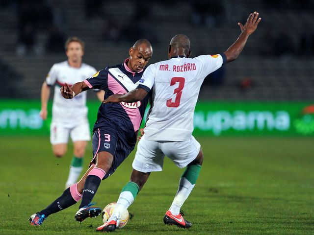 Henrique in action for Bordeaux