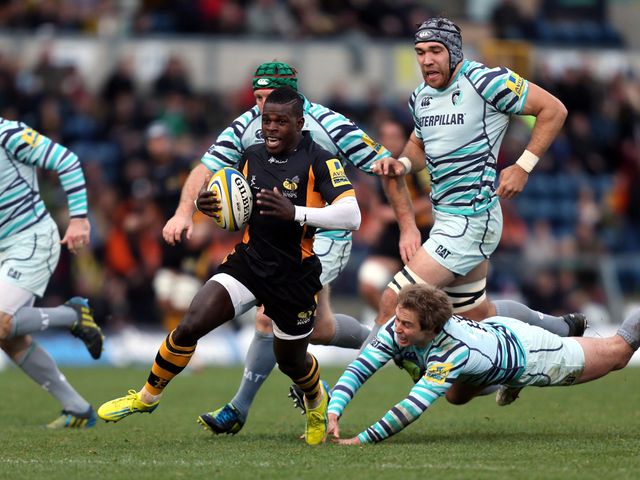 Christian Wade of Wasps charges forward