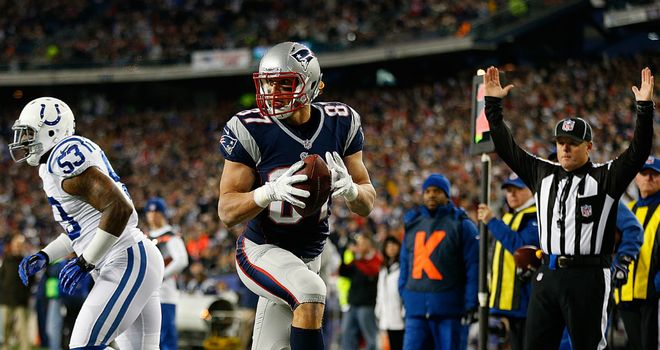 Rob Gronkowski: New England tight end caught pair of touchdowns before suffering a suspected broken forearm