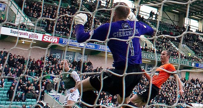 Leigh Griffiths: Opens the scoring at Easter Road