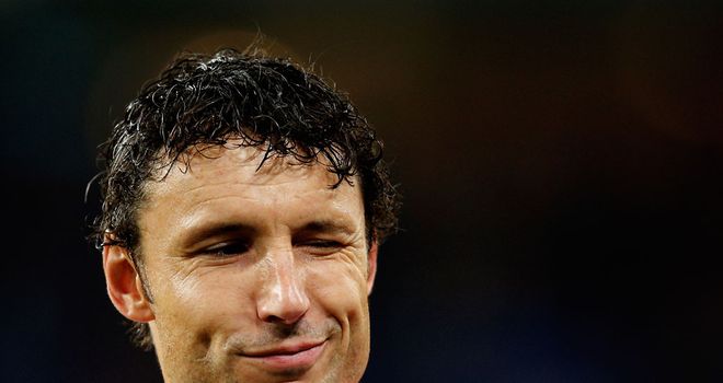 Mark van Bommel: Scored late winner