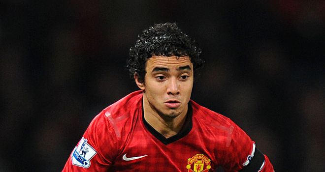 Rafael: Manchester United defender aiming for six-point gap over Man City