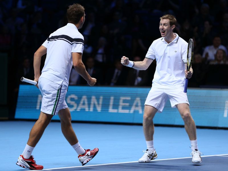 But Nielsen and Marray held their nerve to take it 12-10.