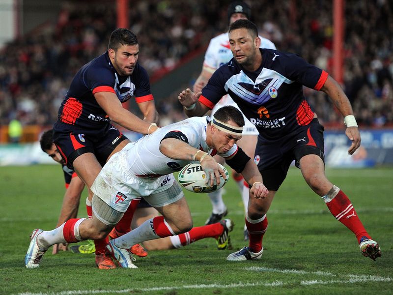 Kevin Sinfield adds a second-half try for England