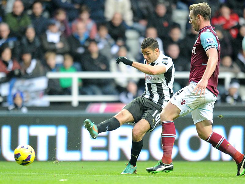 Hatem Ben Arfa gets a shot away for the hosts