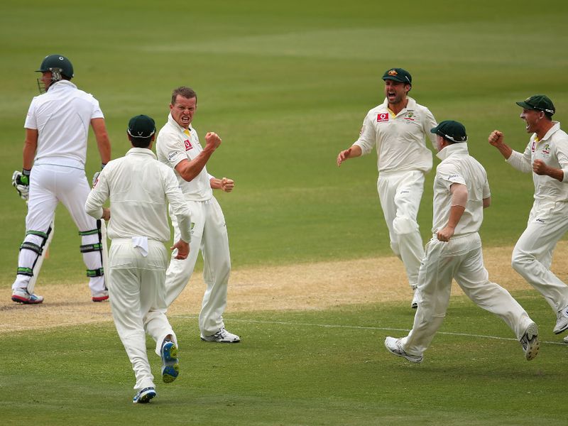 Siddle also got rid of AB de Villiers for one, trapped LBW.