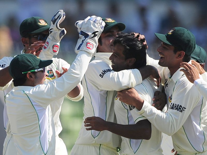 Rubel Hossain got Chris Gayle's wicket for 19 after lunch.