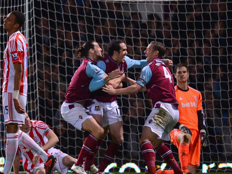 The first half ended 1-0, but West Ham stormed out of the traps for the second half as Joey O'Brien equalised on 48 minutes.