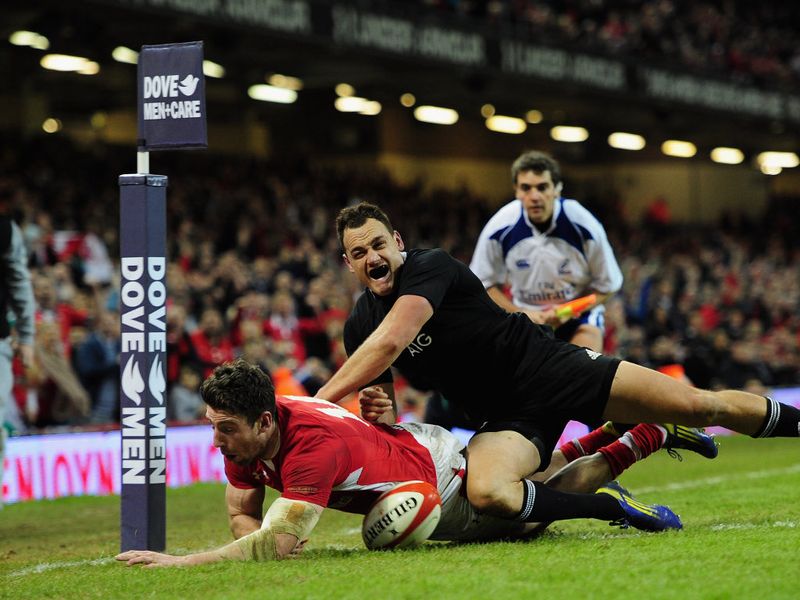 Alex Cuthbert scores in the corner for Wales