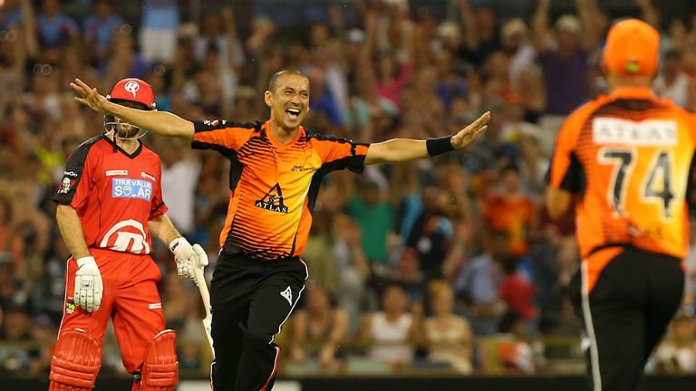 Alfonso Thomas: bagged an incredible 4-8 off 3.1 overs against the Renegades