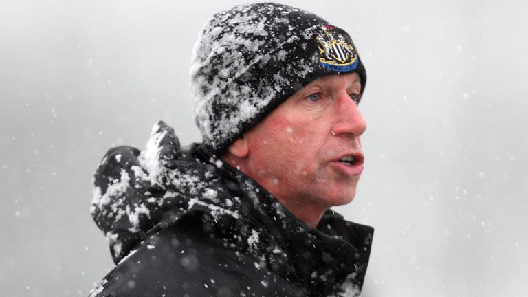 Alan Pardew: Concerned by absentees