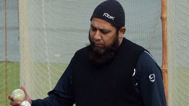 Inzamam-ul-Haq: Helping Pakistan's batsmen ahead of trip to India