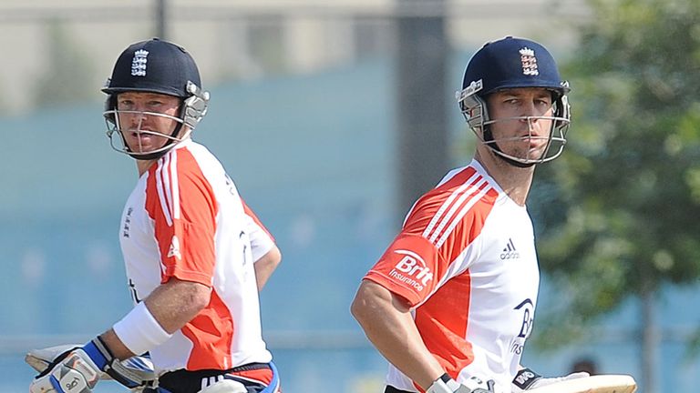 Extended break from cricket for Ian Bell and Jonathan Trott
