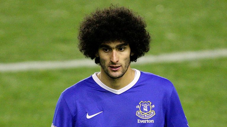 Marouane Fellaini: Has told Chelsea to make a bid