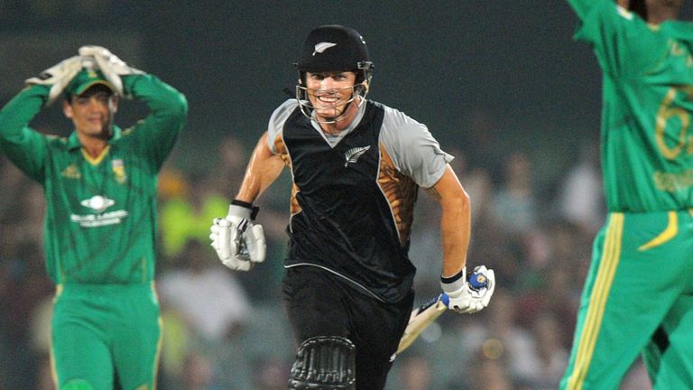 Martin Guptill won the match with a four off the final delivery.