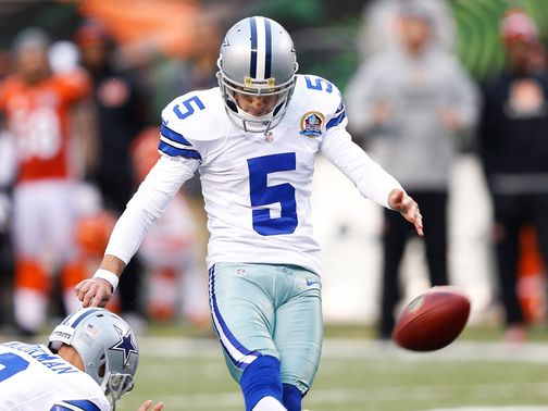 Dan Bailey connects for the Dallas win