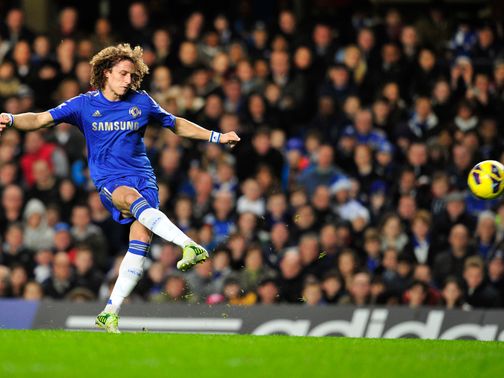 Scolari won't risk Chelsea defender Luiz against England