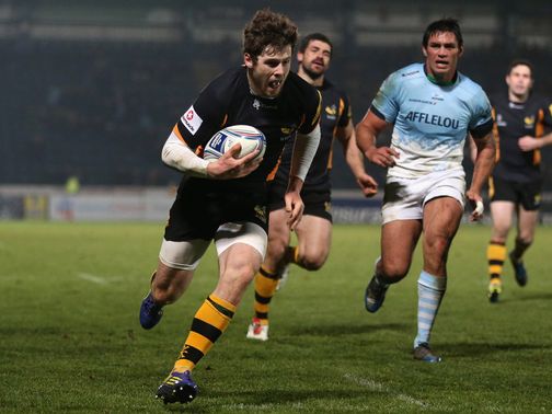 Elliot Daly goes in for a Wasps try