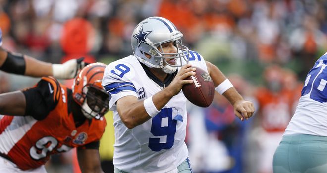 Tony Romo: Dallas QB escapes from the pocket under pressure