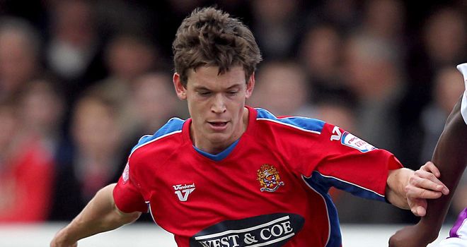 Billy Bingham: Could start for Daggers