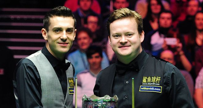 Mark Selby and Shaun Murphy: fighting it out for the title at the Barbican Centre in York