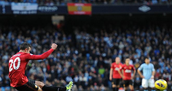 Robin van Persie scores Manchester United's winner at City last season
