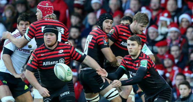 Saracens scrum-half Richard Wigglesworth spins out a pass