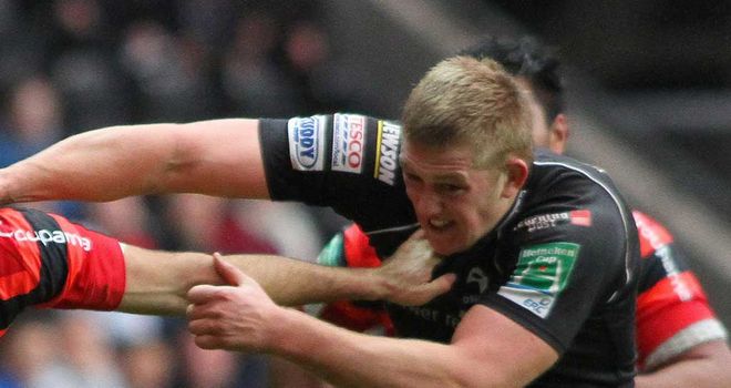 Lloyd Peers: First contract with Ospreys
