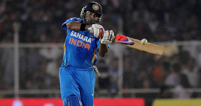 Yuvraj Singh hits out as India set Pakistan 193 for victory